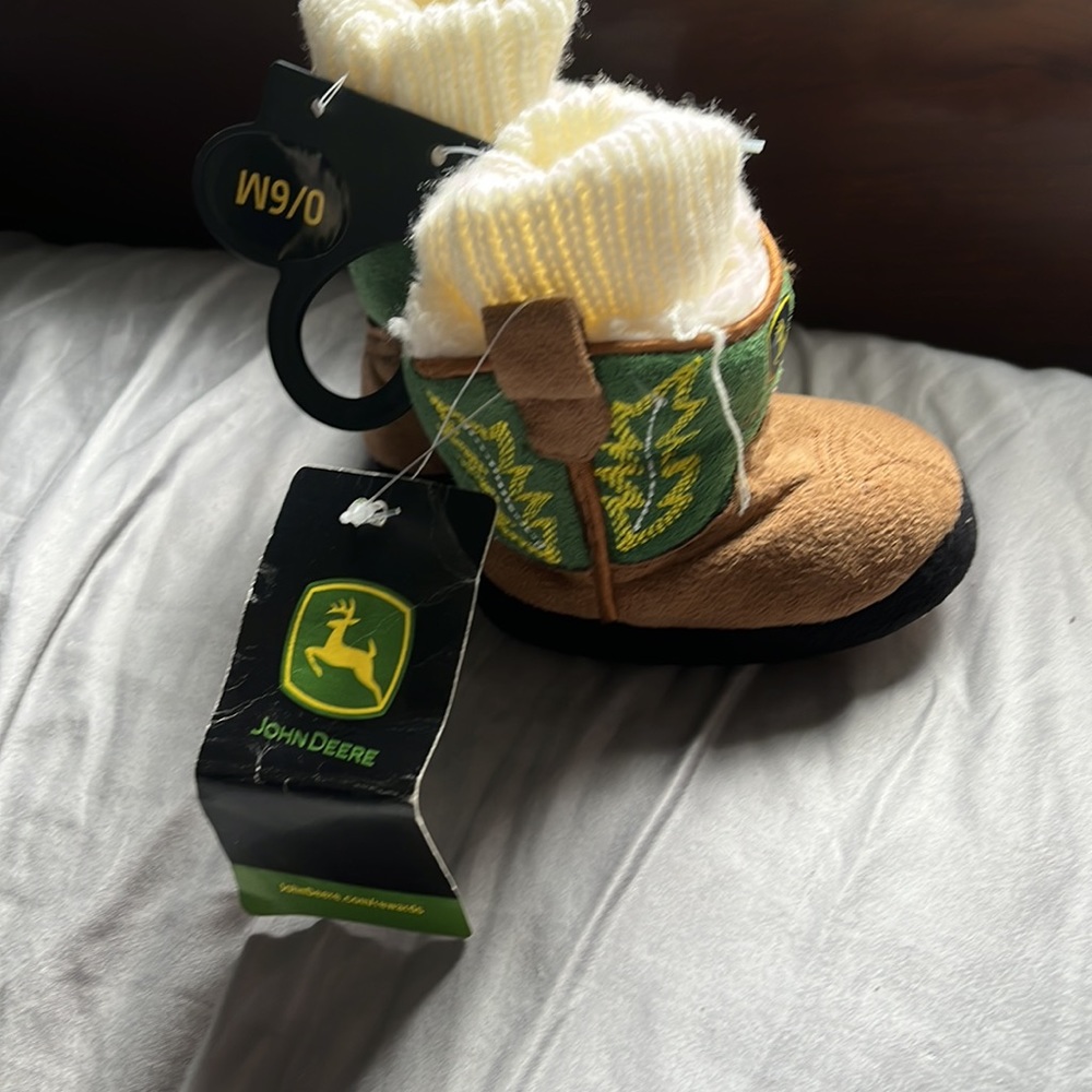 Baby boots - Picture 2 of 2